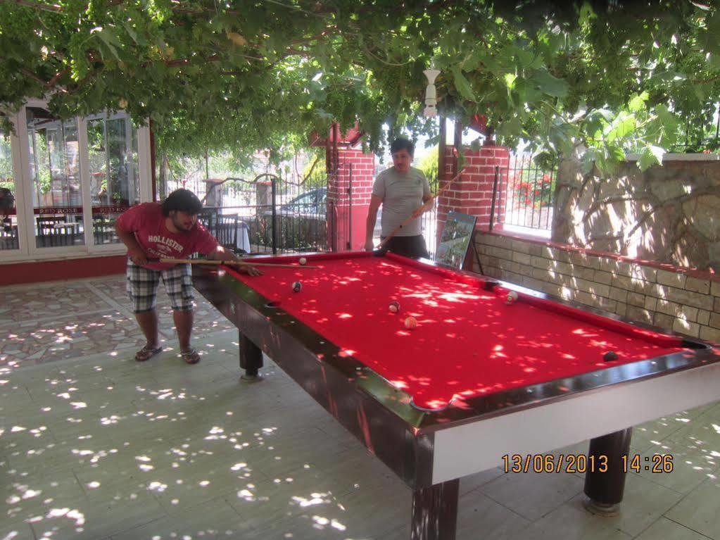 Red Rose Hotel โอลลุนเดนิซ ภายนอก รูปภาพ